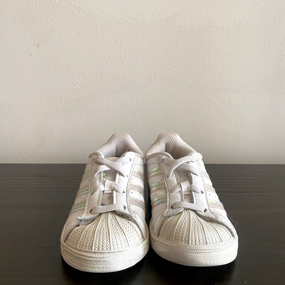 Adidas Unisex Child Superstar Sneaker
